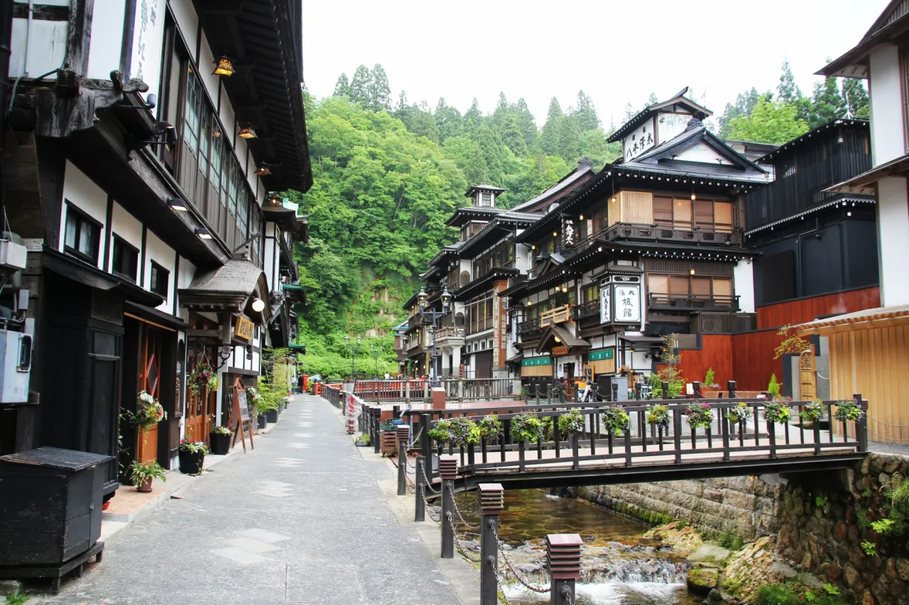 銀山温泉